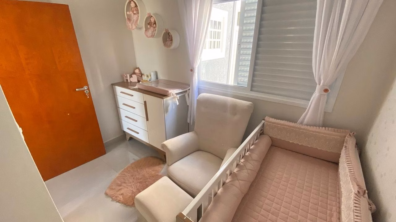 Casa de 300 m² em Paulínia, SP