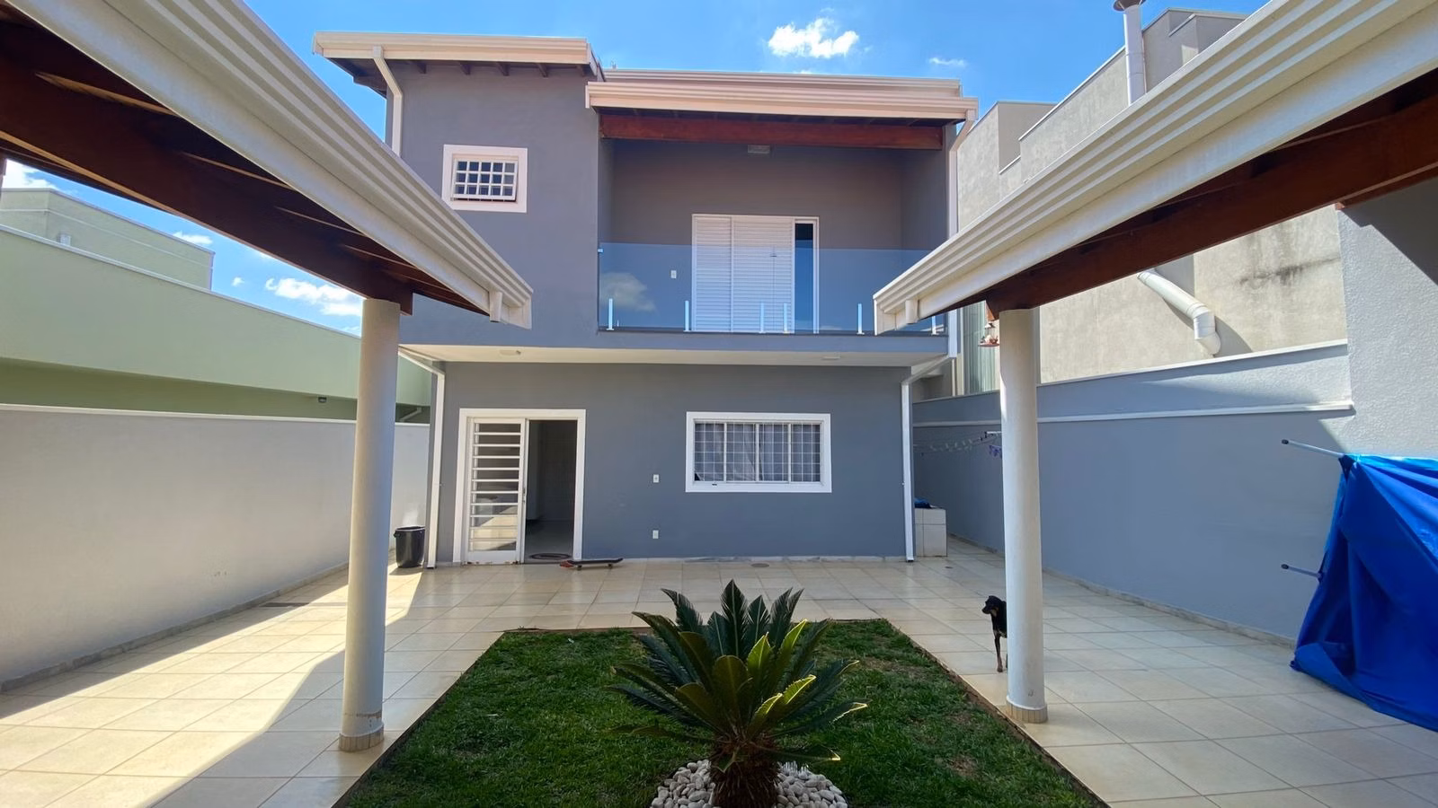 Casa de 300 m² em Paulínia, SP