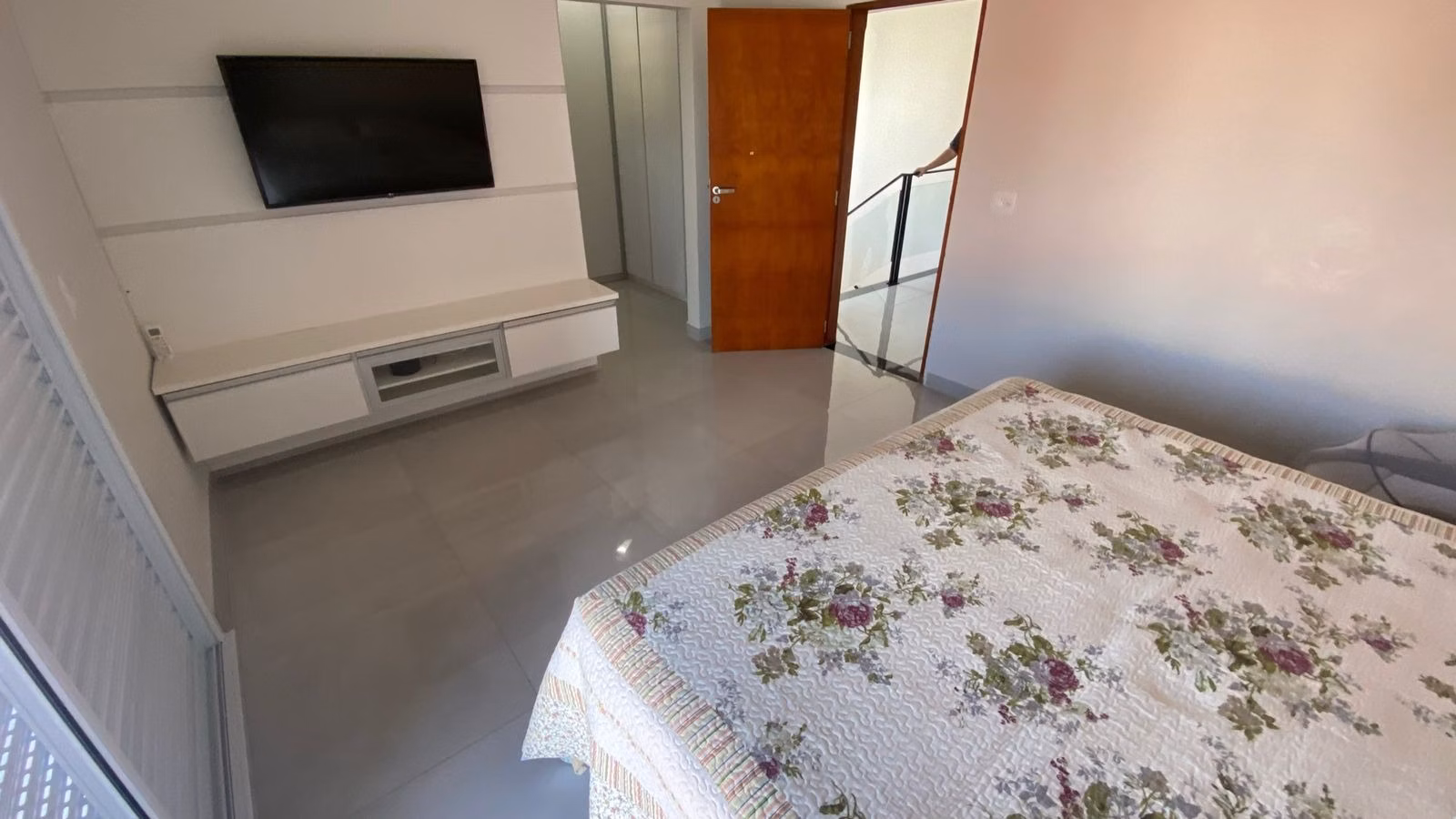 Casa de 300 m² em Paulínia, SP