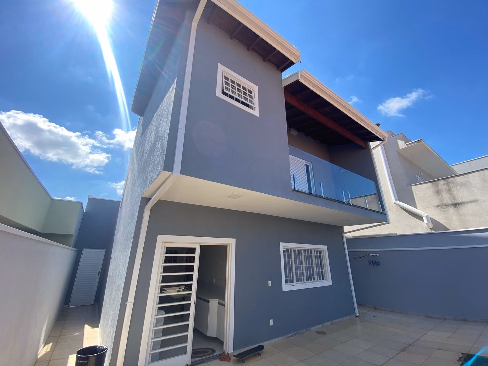Casa de 300 m² em Paulínia, SP