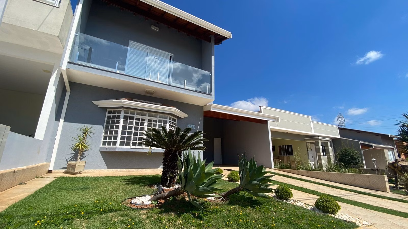 Casa de 300 m² em Paulínia, SP