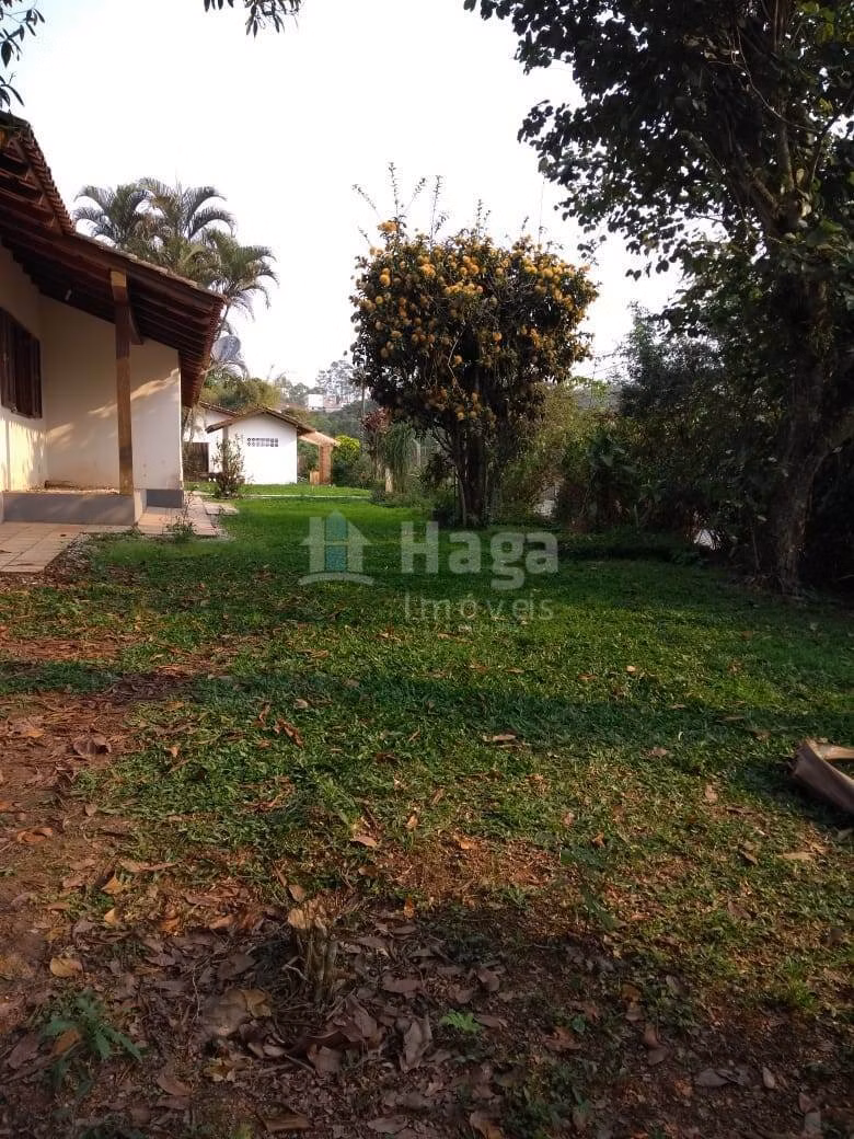 Casa de 5.907 m² em Brusque, SC