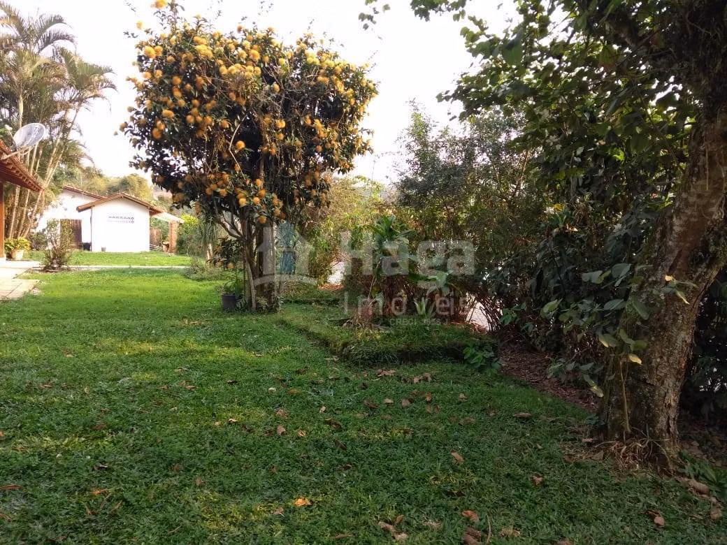 Casa de 5.907 m² em Brusque, SC