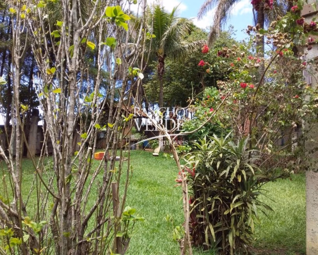 Chácara de 1.870 m² em São José dos Campos, SP
