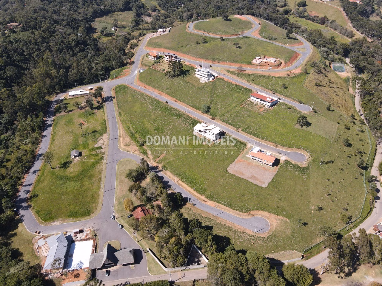 Terreno de 1.000 m² em Santo Antônio do Pinhal, SP
