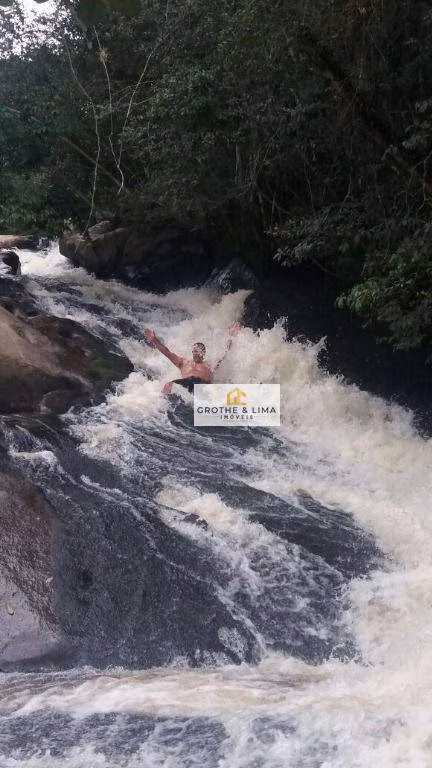 Sítio de 12 ha em São Luiz do Paraitinga, SP