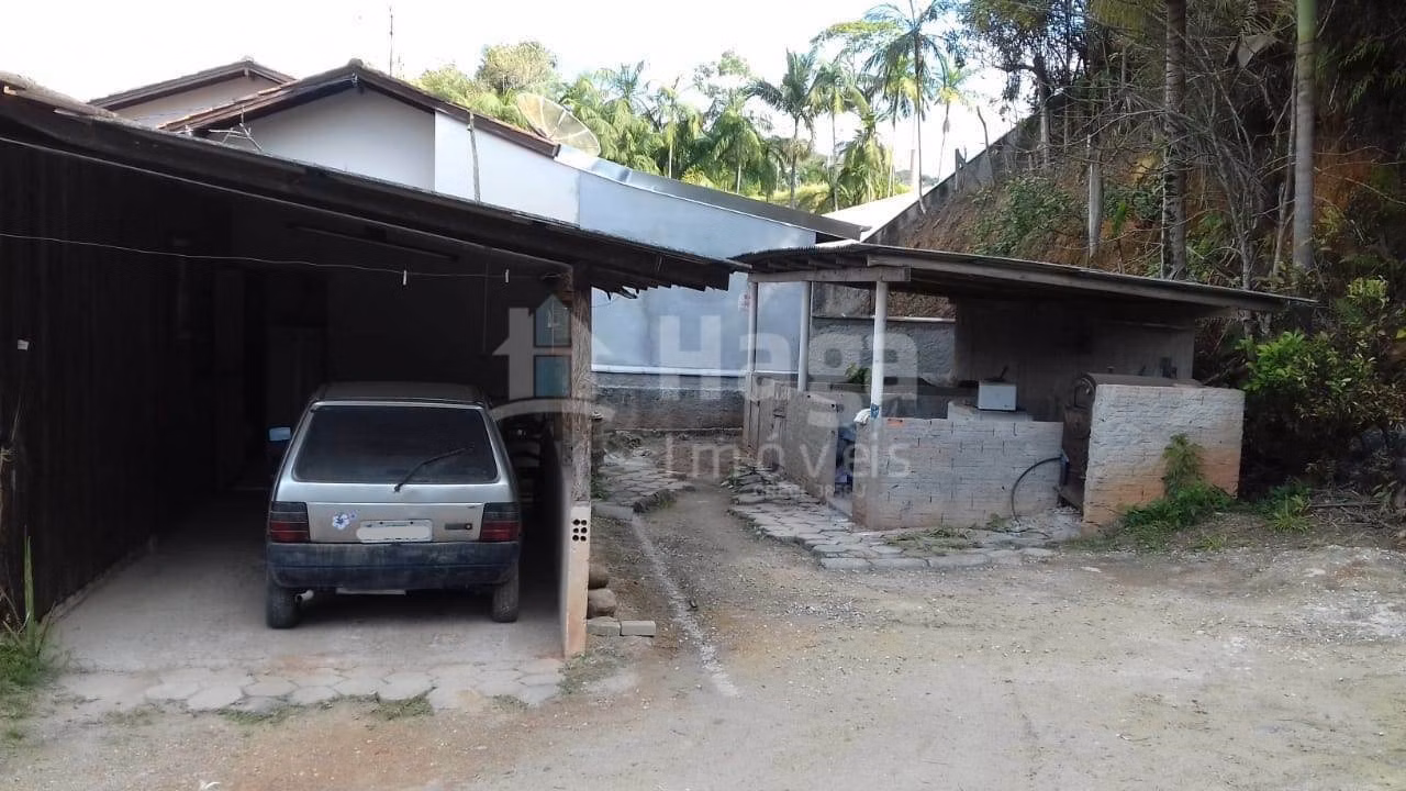 Terreno de 382 m² em Brusque, SC