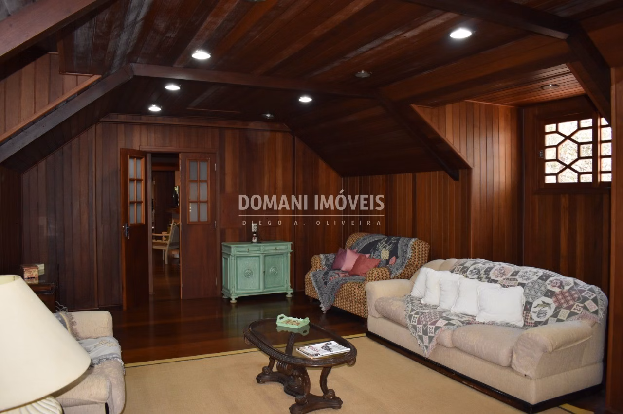 House of 2,070 m² in Campos do Jordão, SP, Brazil