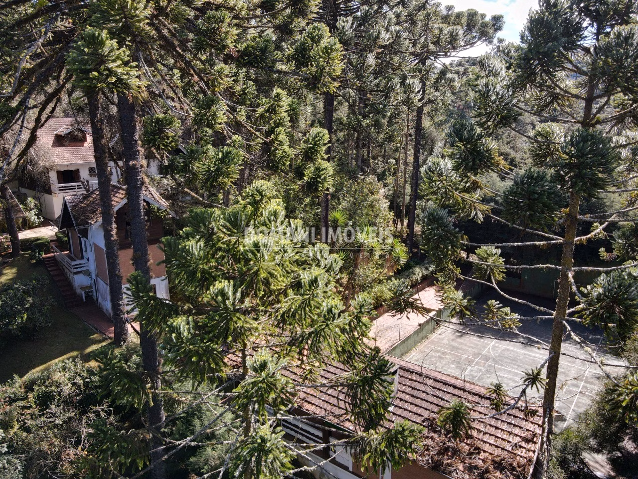 House of 2,070 m² in Campos do Jordão, SP, Brazil