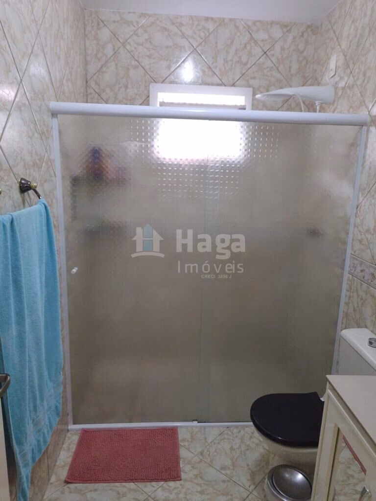 Casa de 360 m² em Guabiruba, SC