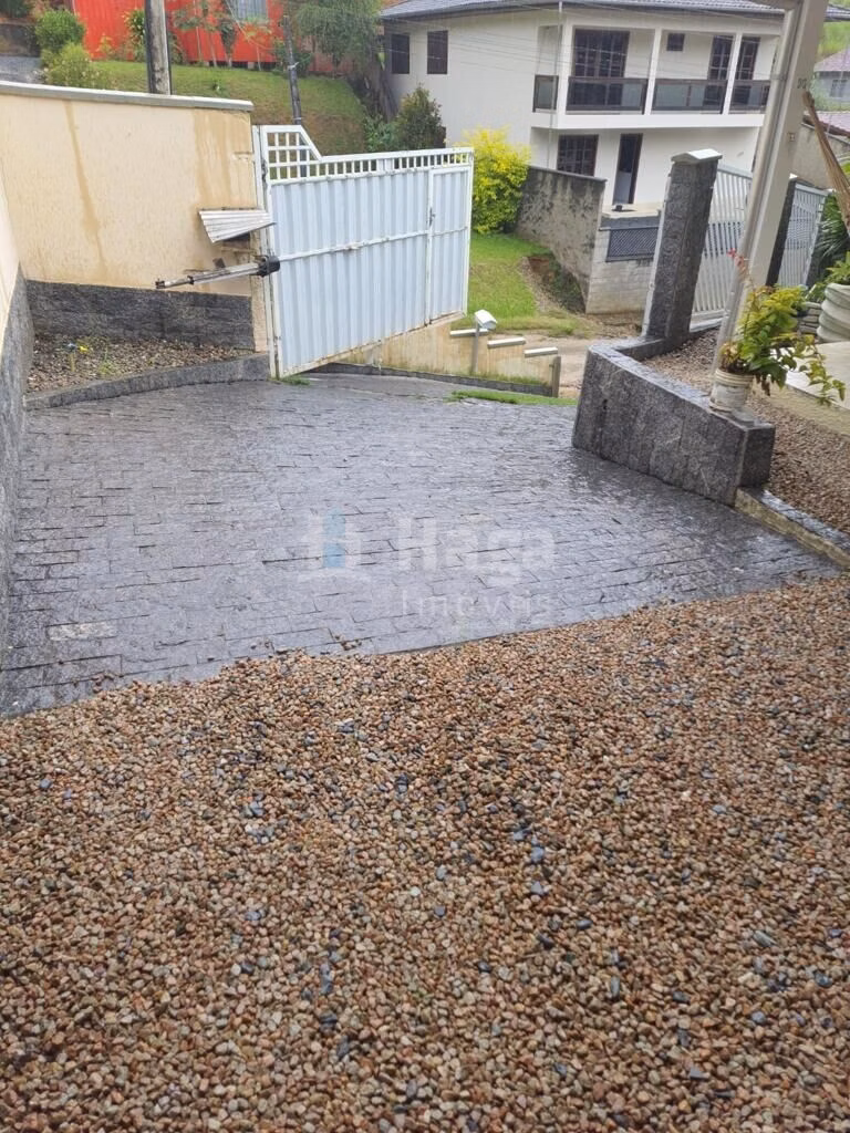 Casa de 360 m² em Guabiruba, SC