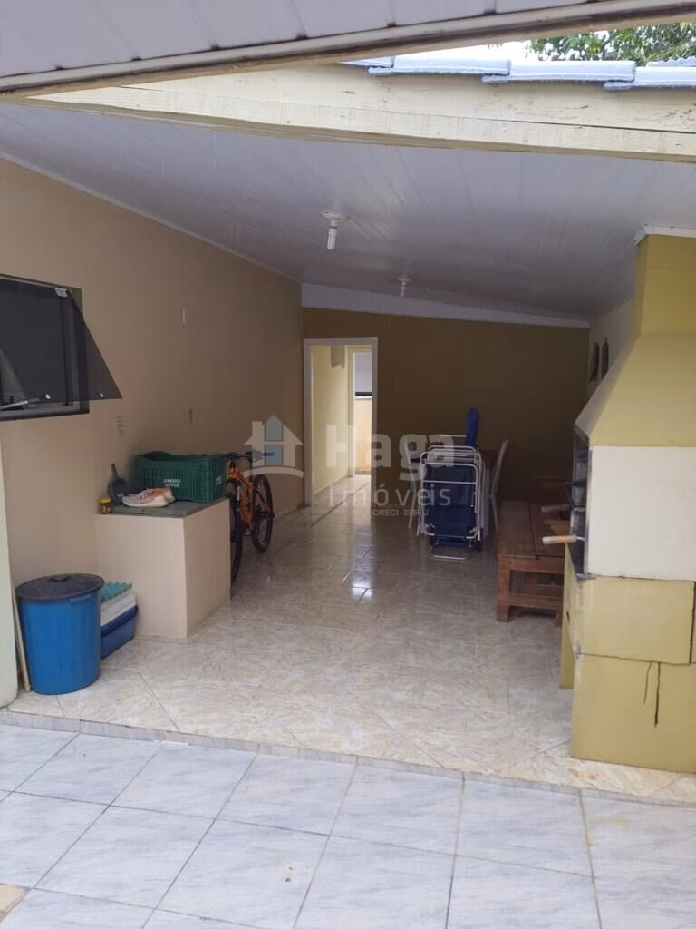 Casa de 360 m² em Guabiruba, SC