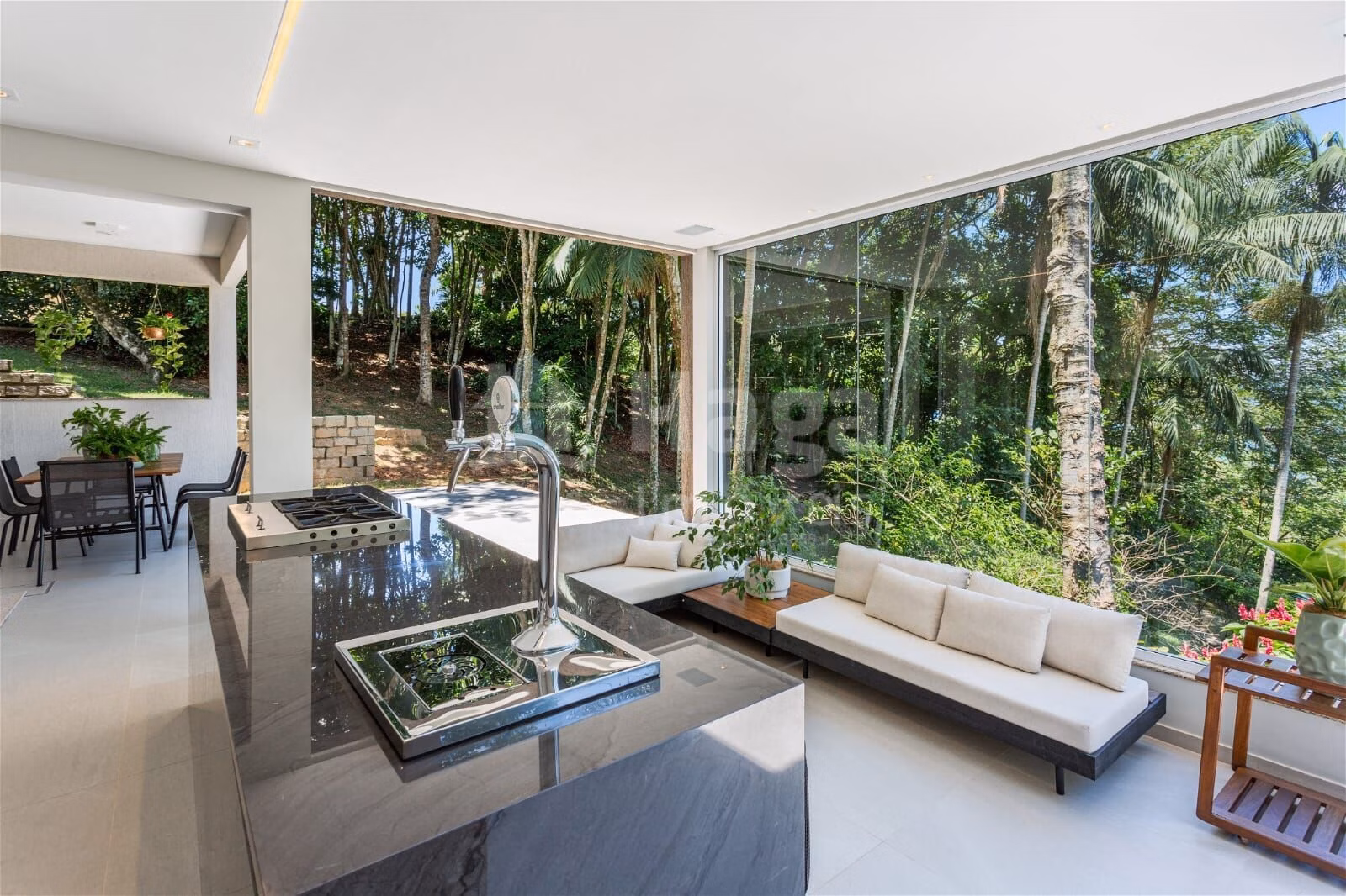 House of 785 m² in Balneário Camboriú, SC, Brazil