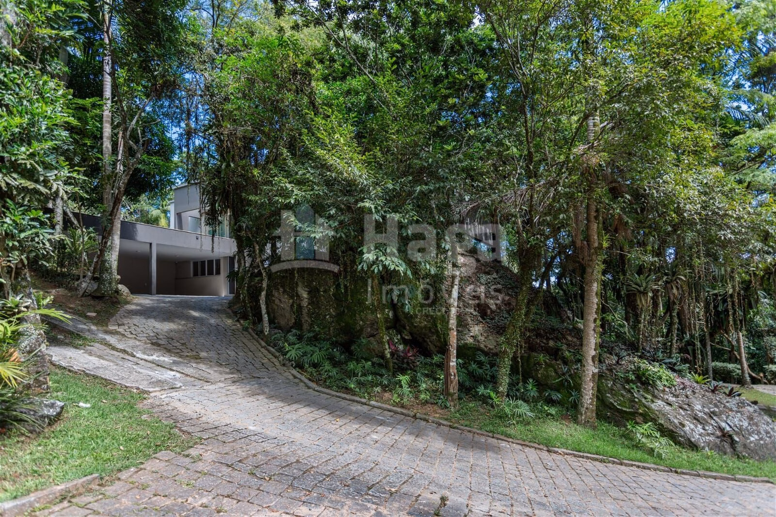 House of 785 m² in Balneário Camboriú, SC, Brazil