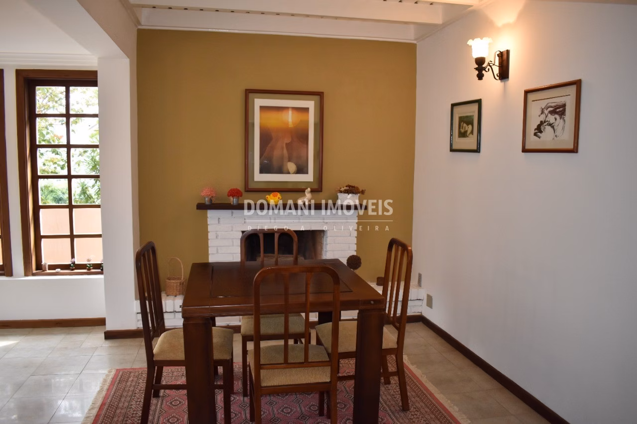 House of 1,430 m² in Campos do Jordão, SP, Brazil