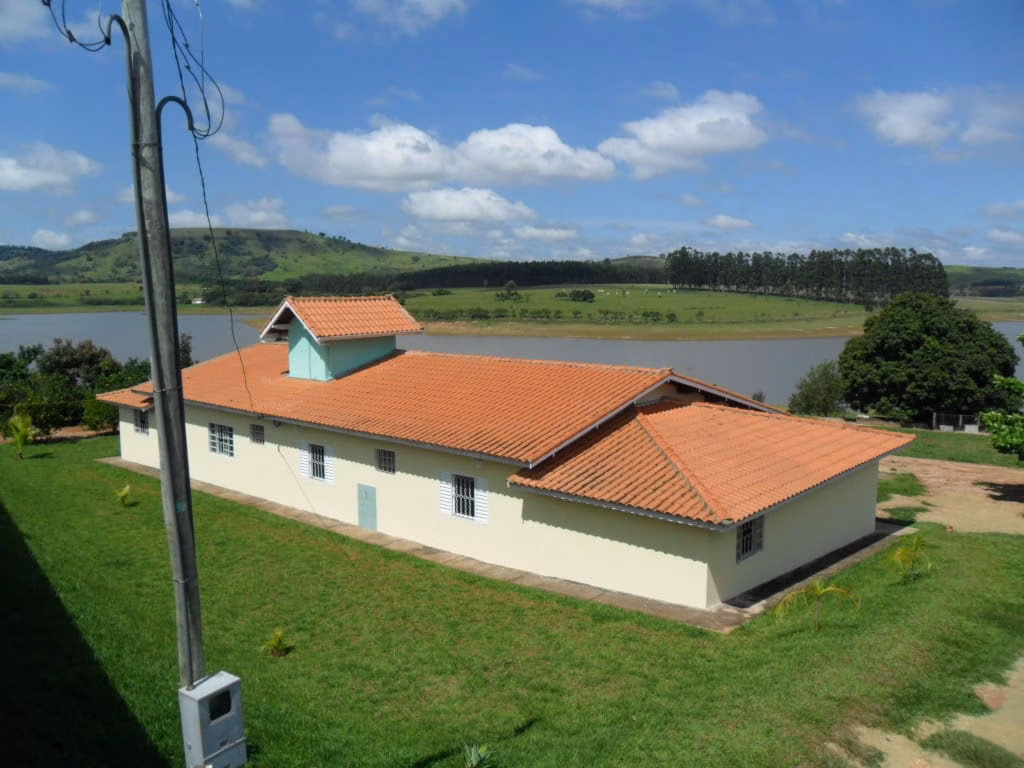 Chácara de 6.050 m² em Barão de Antonina, SP
