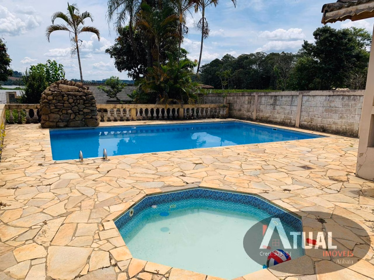 Chácara de 960 m² em Atibaia, SP