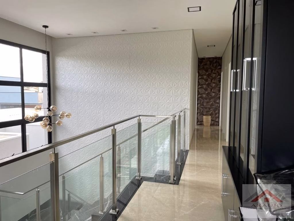 Casa de 300 m² em Paulínia, SP