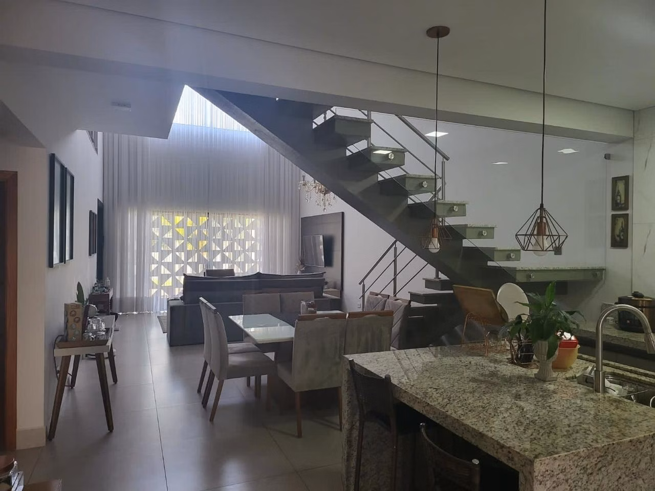 Casa de 262 m² em Hortolândia, SP