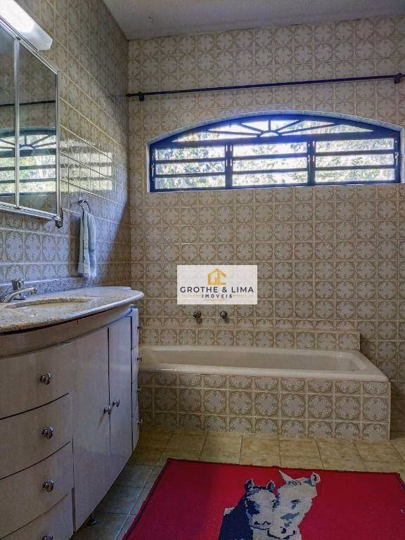 Sítio de 5 ha em Santa Branca, SP