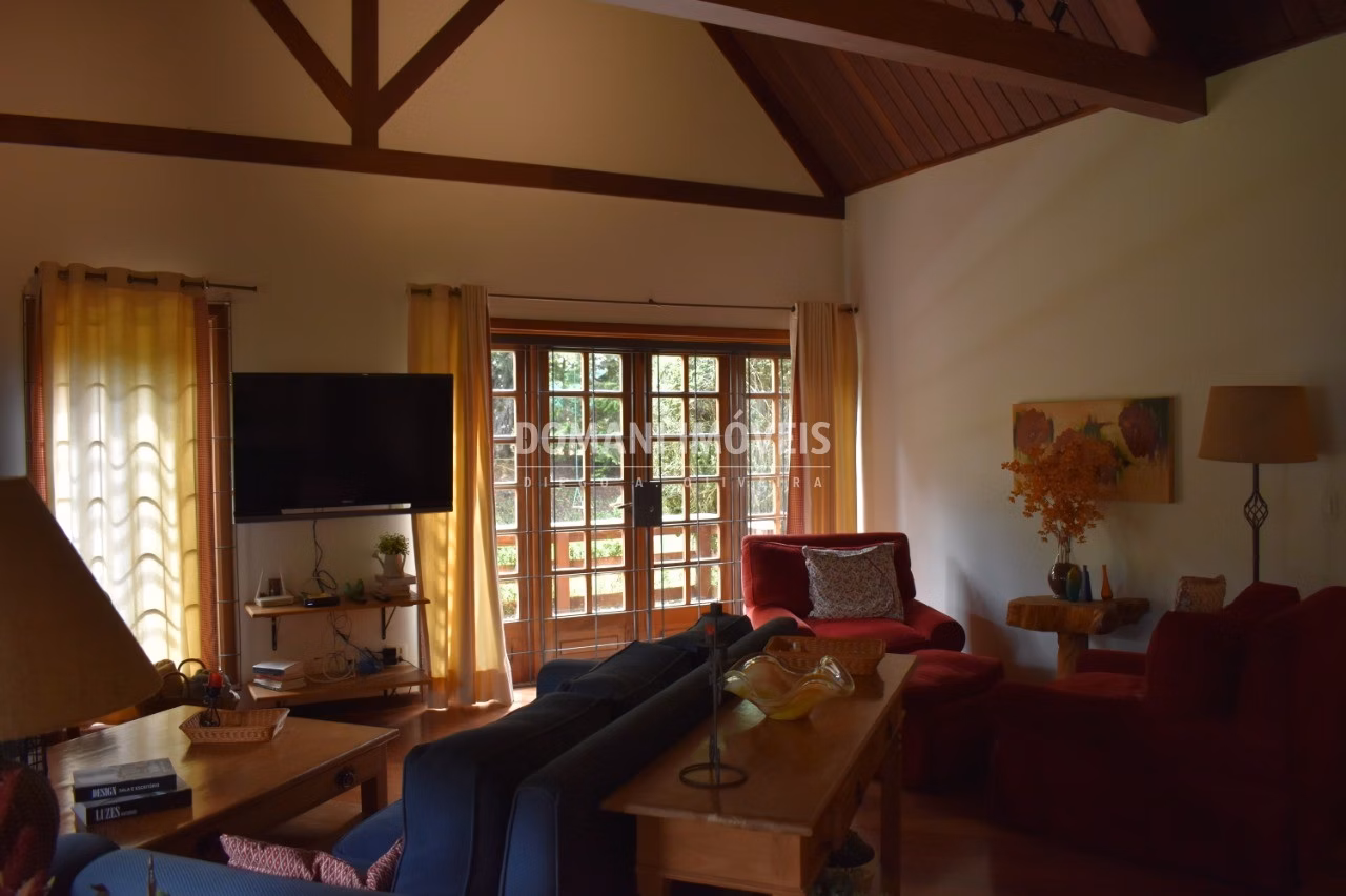 House of 2,220 m² in Campos do Jordão, SP, Brazil