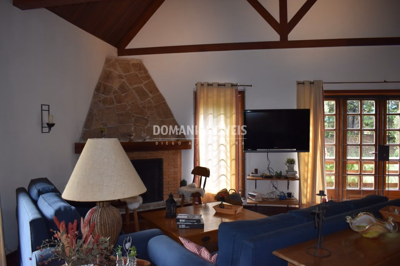 House of 2,220 m² in Campos do Jordão, SP, Brazil