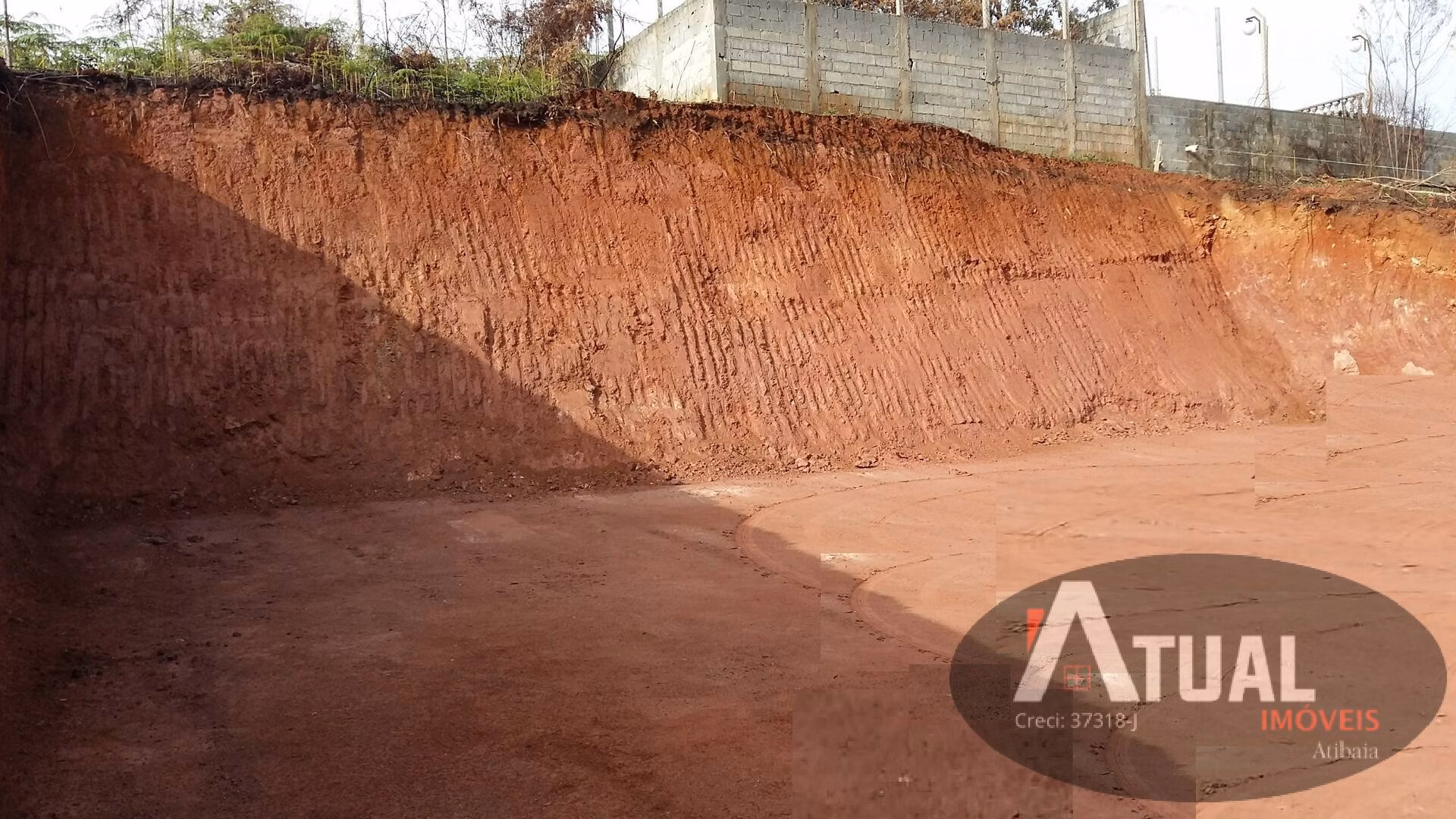 Terreno de 250 m² em Mairiporã, SP