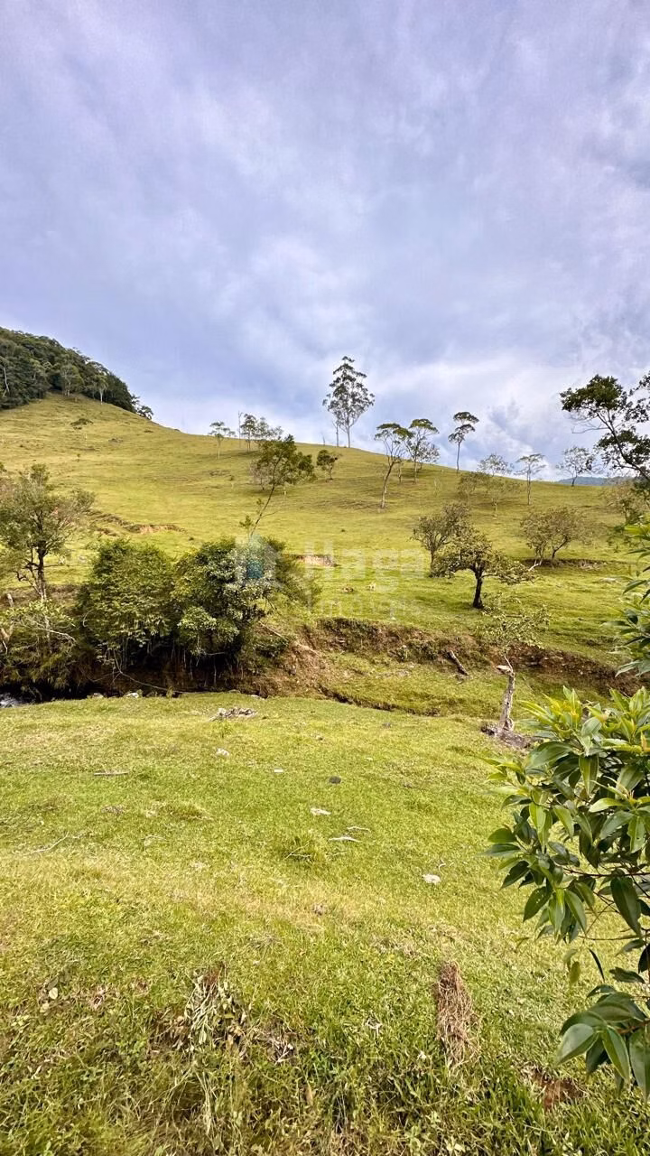 Fazenda de 30 ha em Nova Trento, SC
