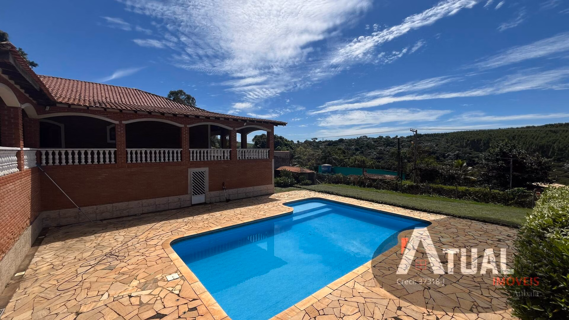 Casa de 1.368 m² em Atibaia, SP