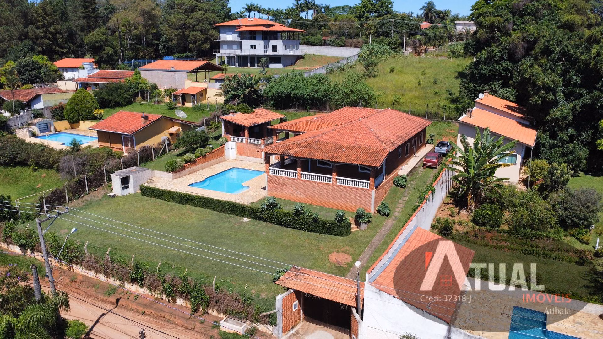 Casa de 1.368 m² em Atibaia, SP