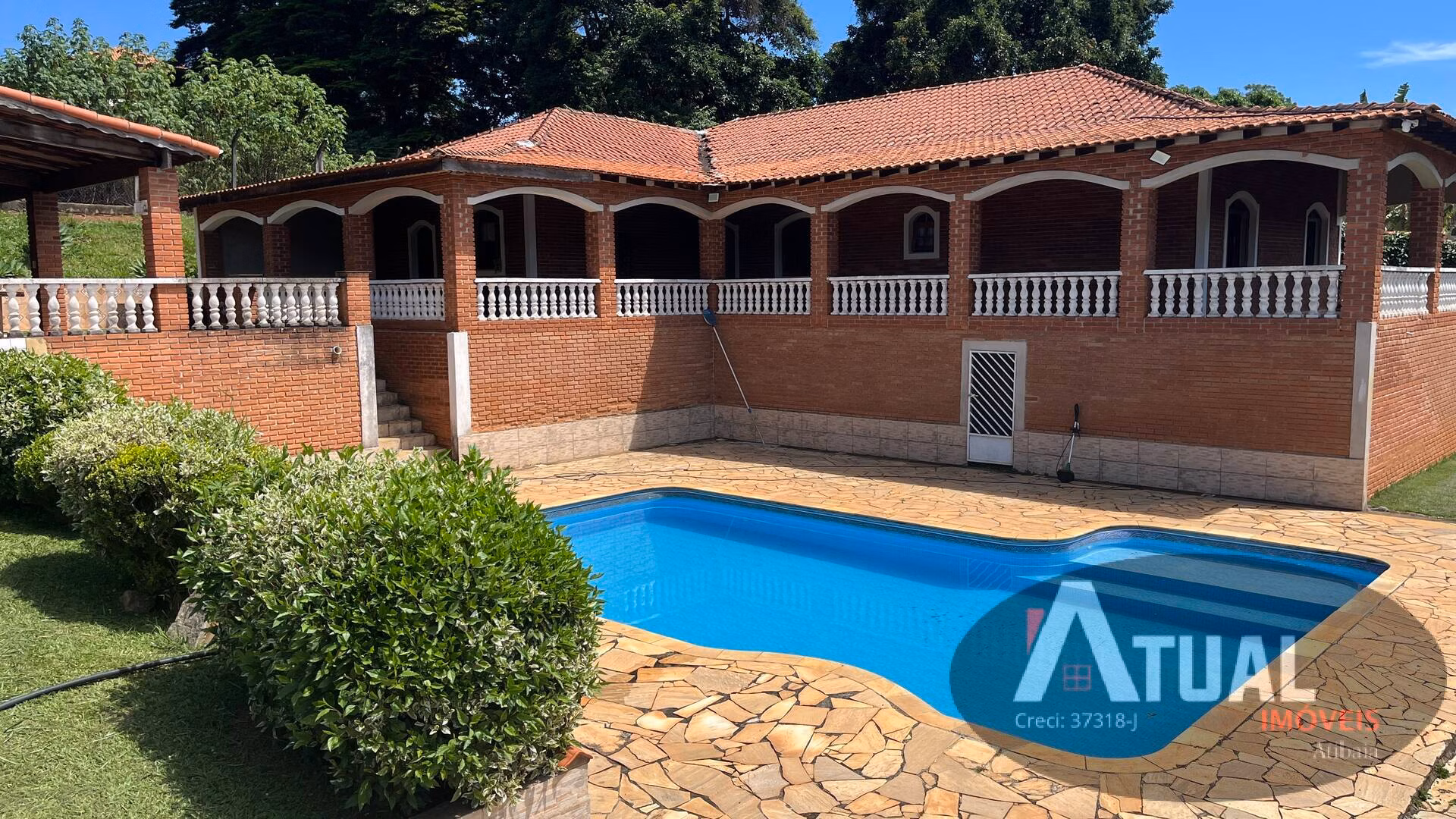 Casa de 1.368 m² em Atibaia, SP