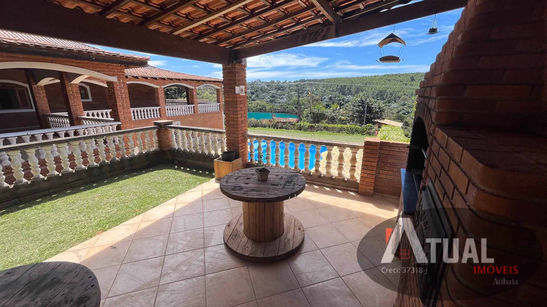 Casa de 1.368 m² em Atibaia, SP