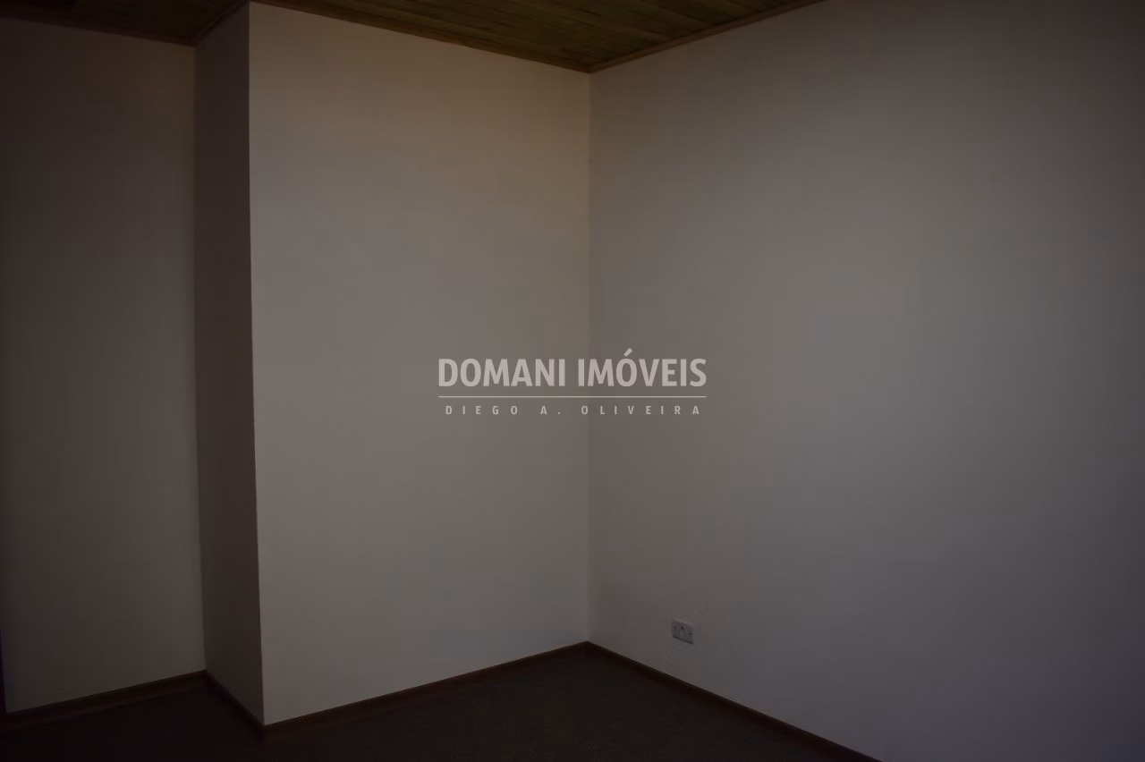 Casa de 1.080 m² em Campos do Jordão, SP