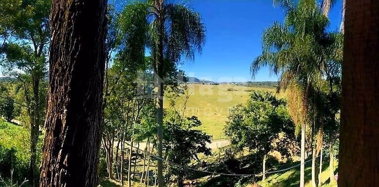 Fazenda de 2.700 m² em Porto Belo, SC