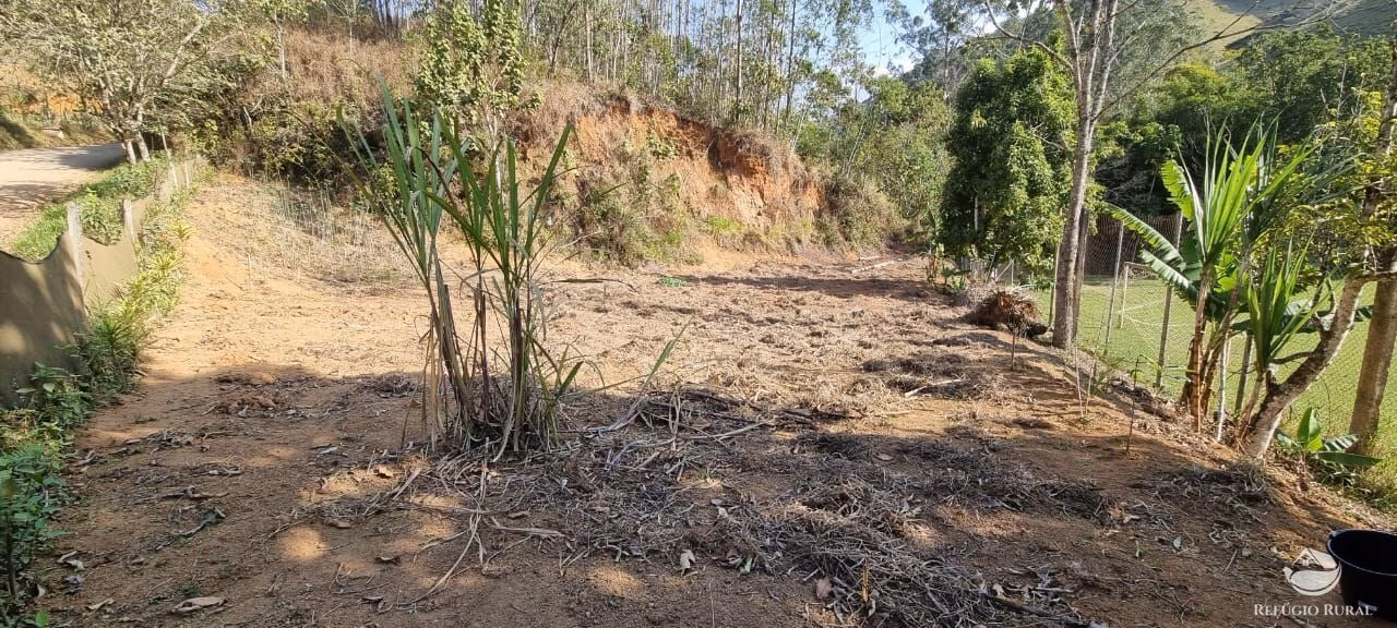 Chácara de 1.400 m² em São José dos Campos, SP