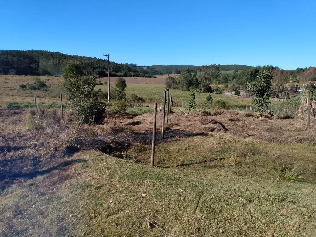 Chácara de 3.600 m² em São Miguel Arcanjo, SP