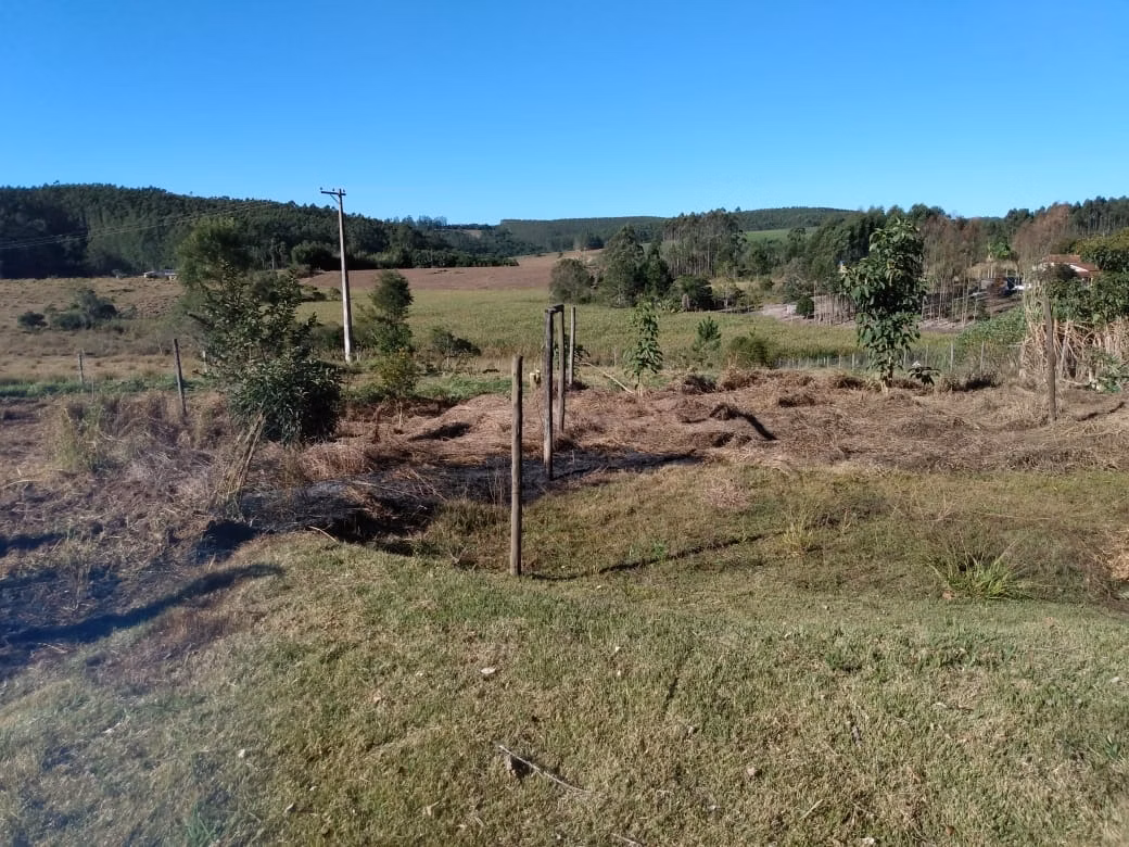 Chácara de 3.600 m² em São Miguel Arcanjo, SP