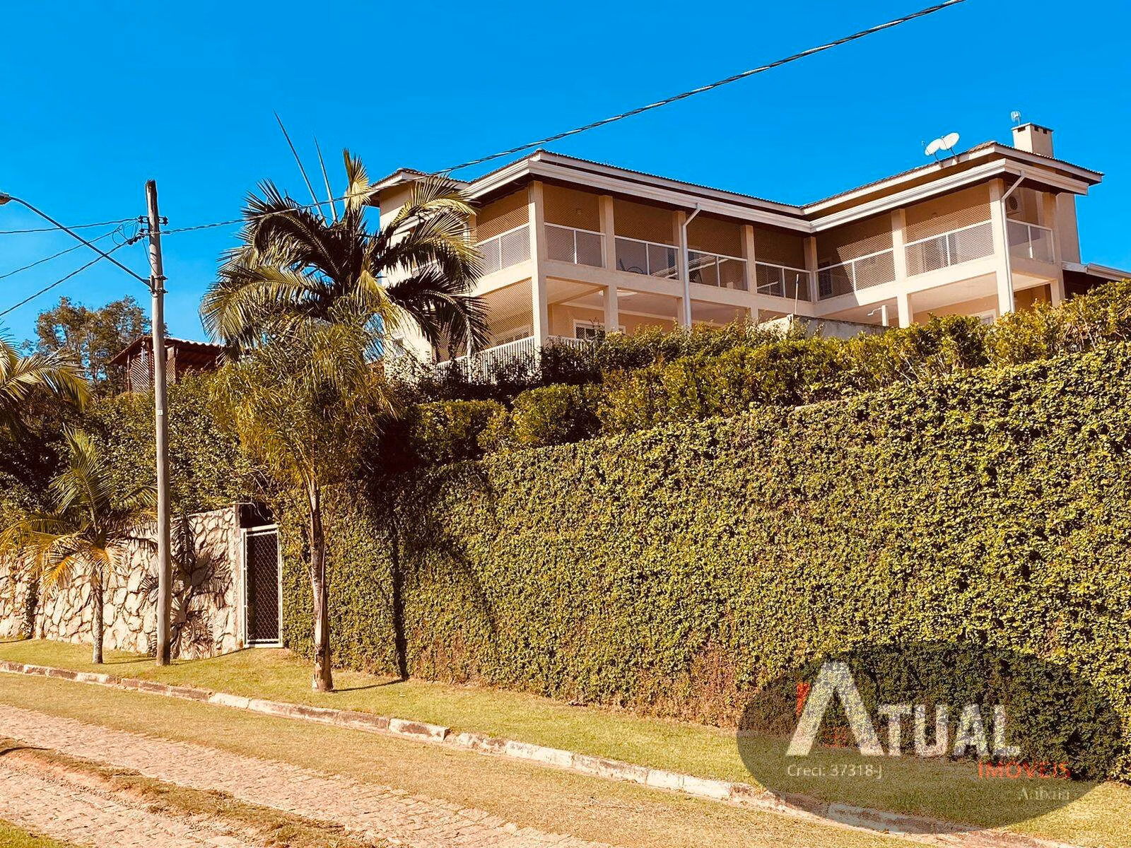 Casa de 1.000 m² em Atibaia, SP