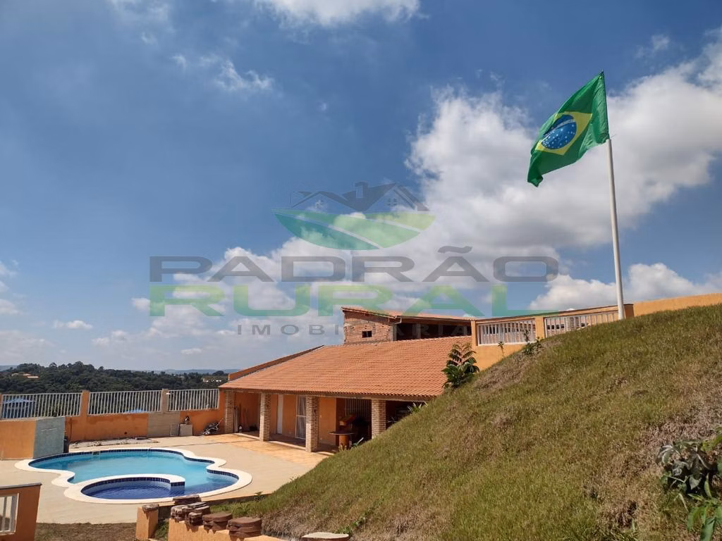 Chácara de 1.000 m² em Mairinque, SP