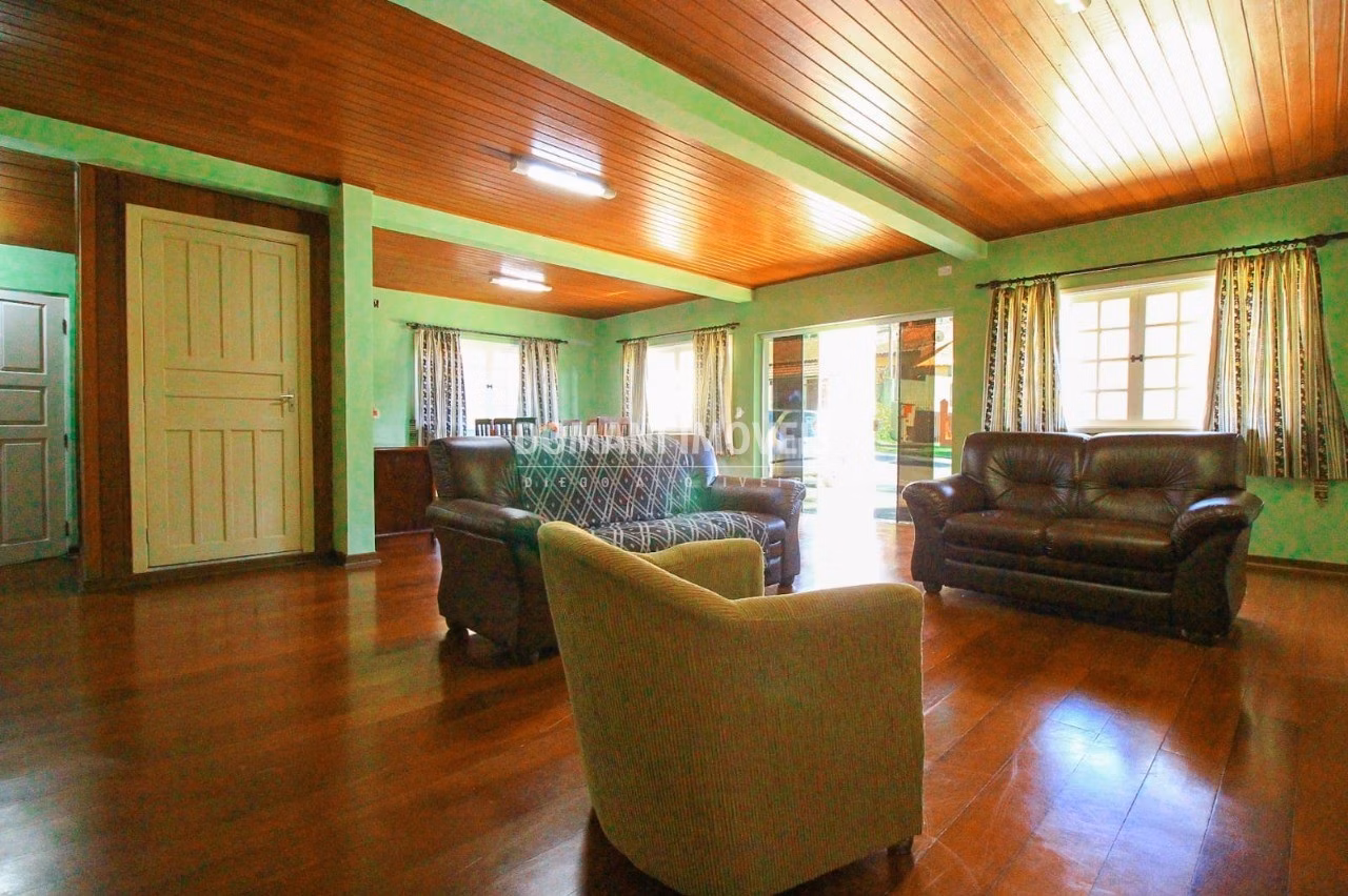 House of 670 m² in Campos do Jordão, SP, Brazil