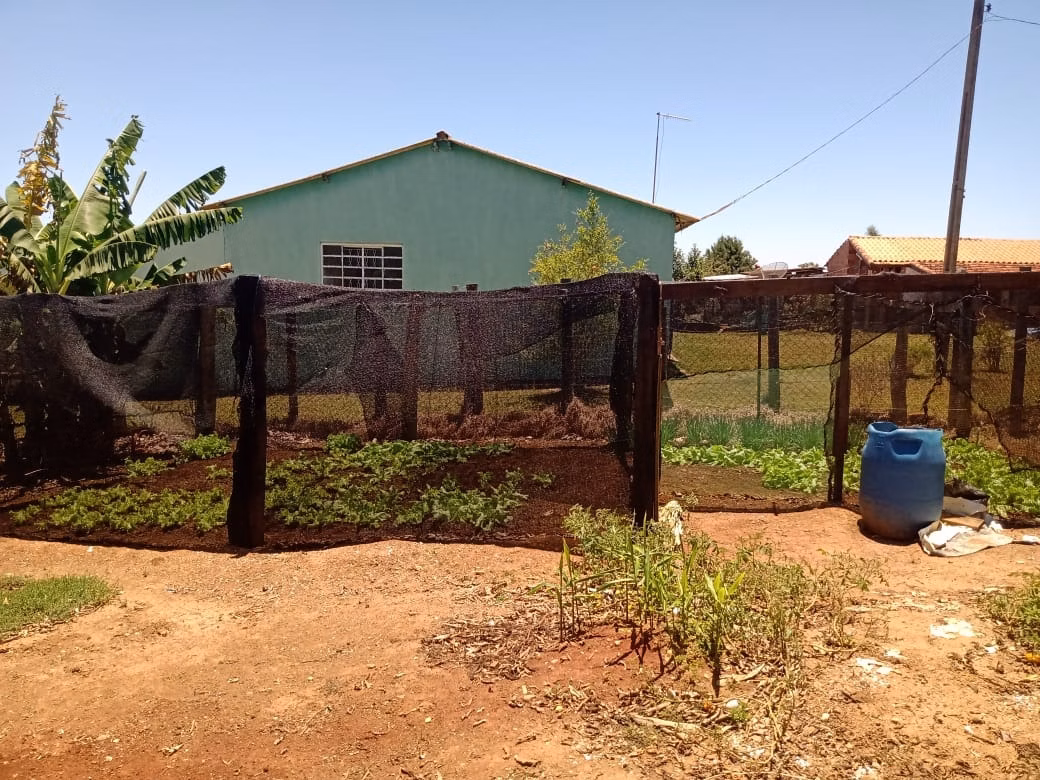 Chácara de 3.000 m² em Angatuba, SP
