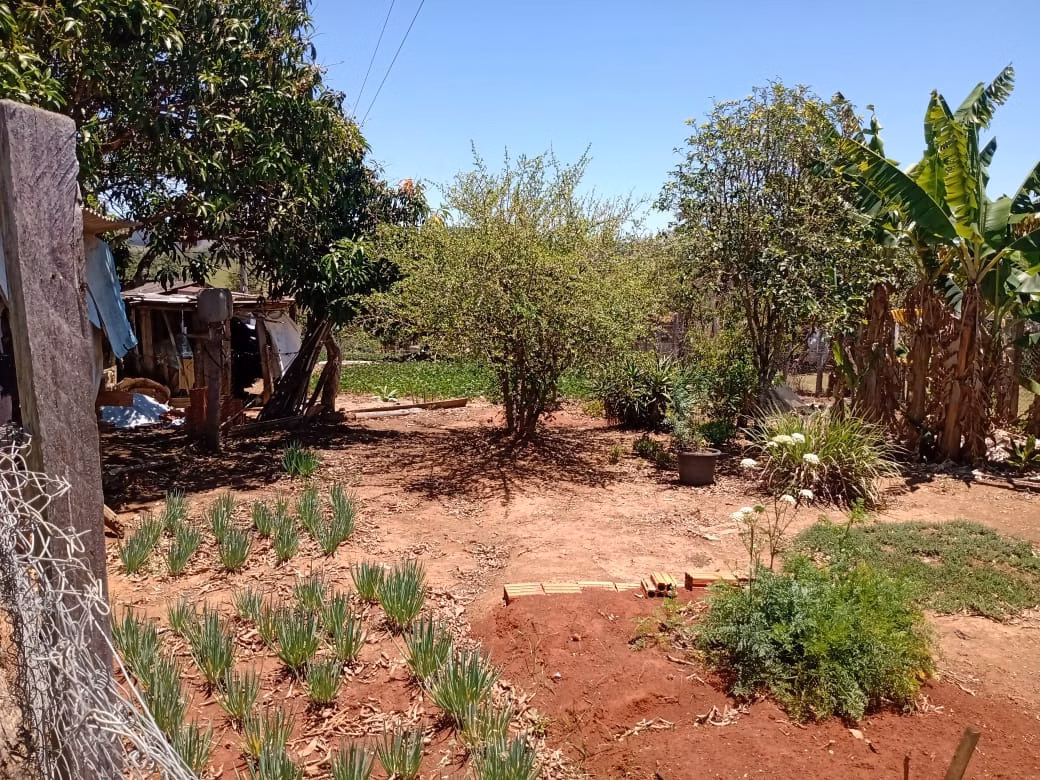 Chácara de 3.000 m² em Angatuba, SP