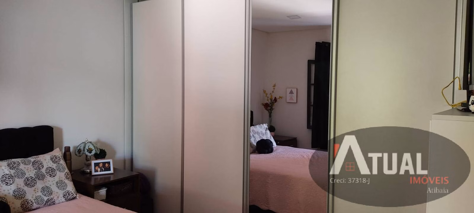 Chácara de 1.100 m² em Atibaia, SP