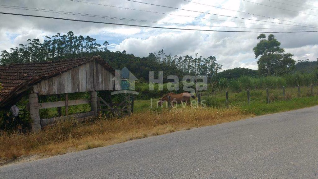 Terreno de 2.090 m² em Guabiruba, SC