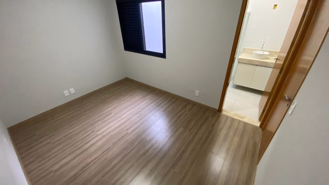 Casa de 250 m² em Hortolândia, SP