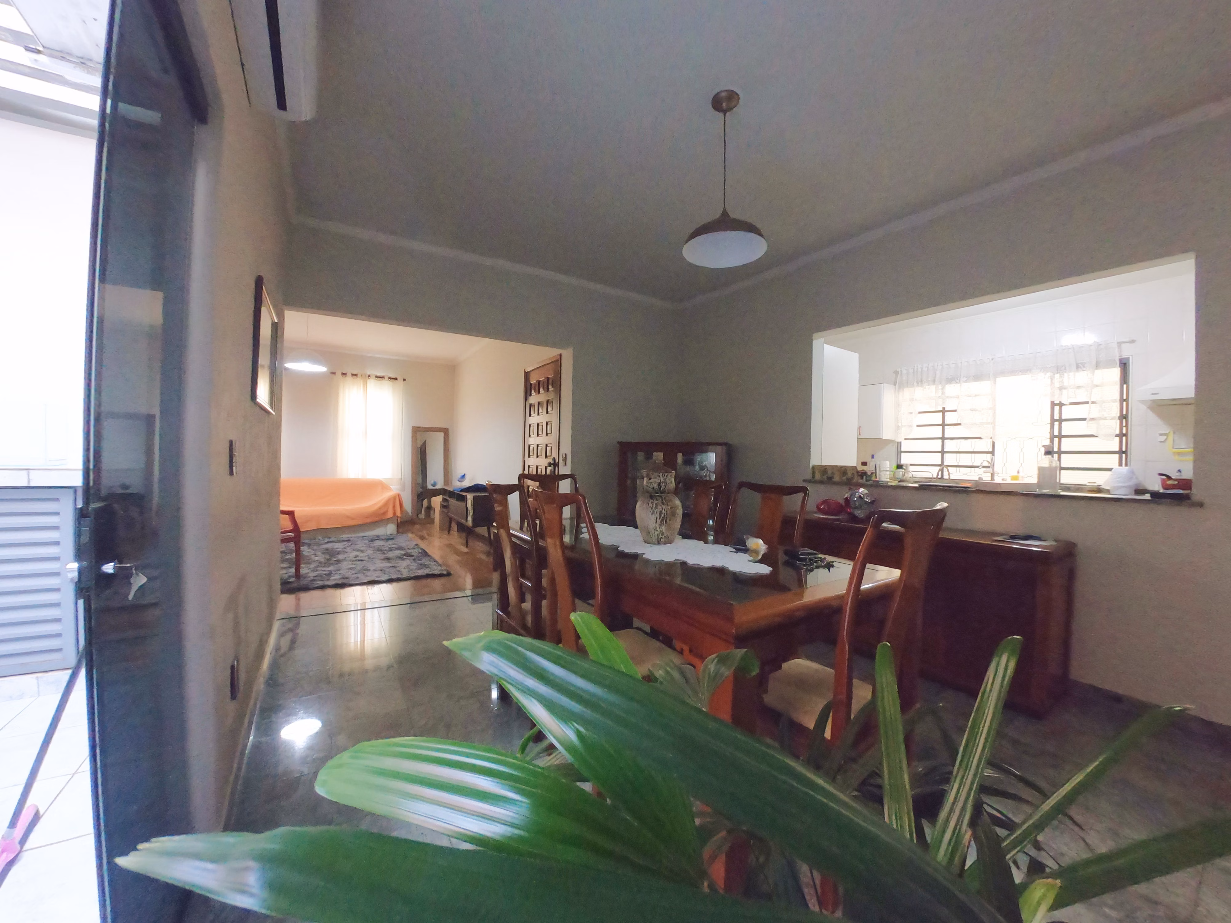 Casa de 300 m² em Campinas, SP