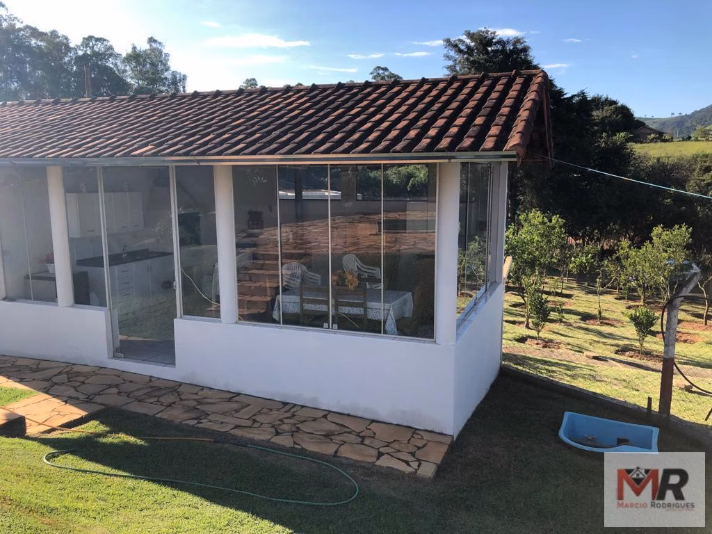 Small farm of 5 acres in Pouso Alegre, MG, Brazil