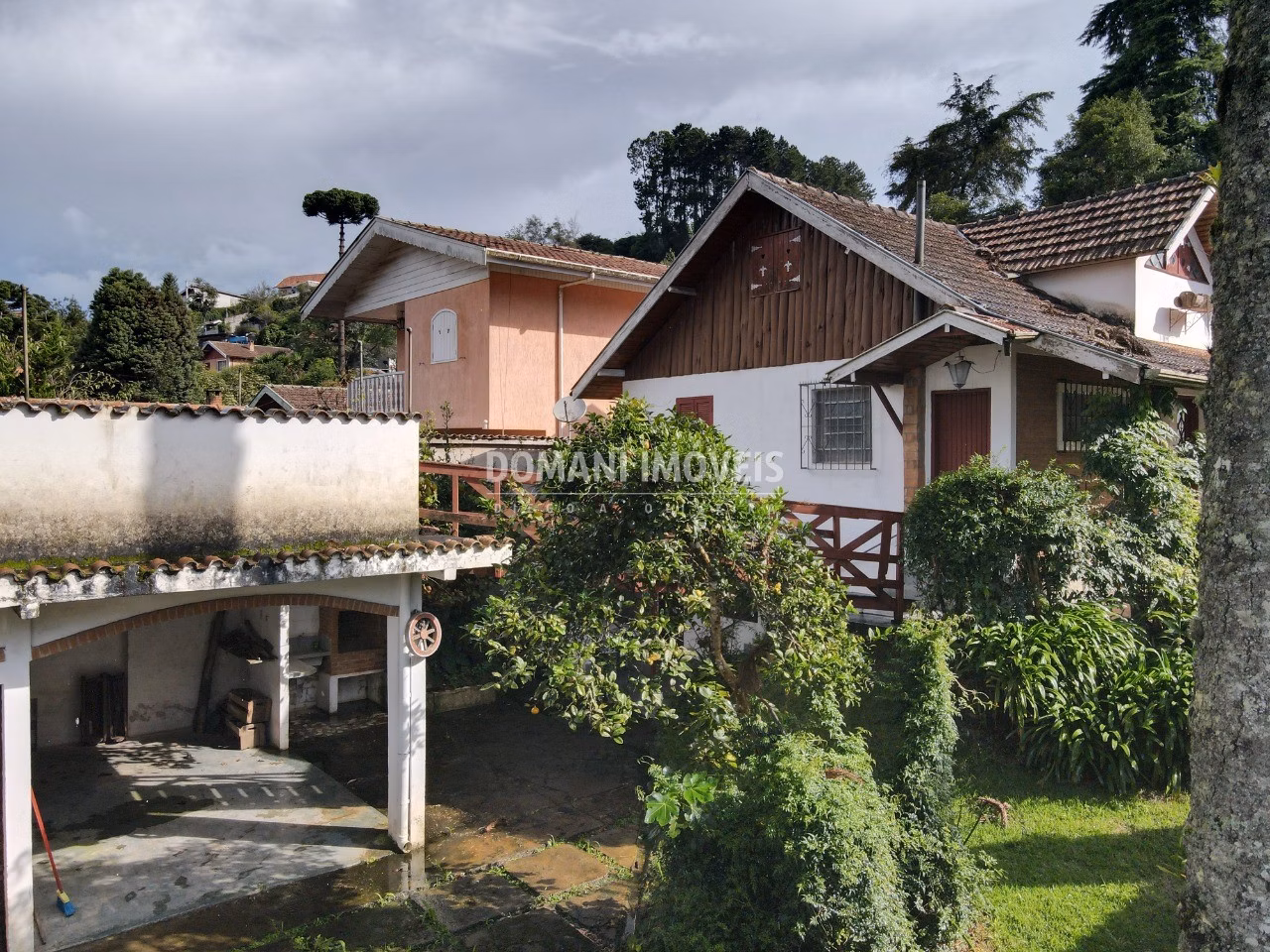 Casa de 310 m² em Campos do Jordão, SP