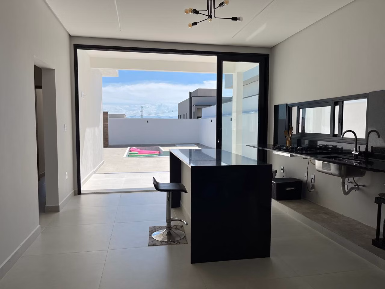 Casa de 360 m² em Caçapava, SP