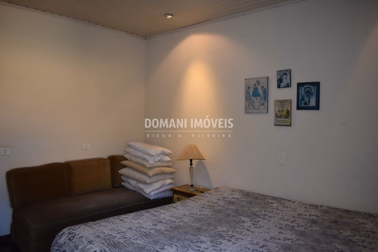 Casa de 1.010 m² em Campos do Jordão, SP